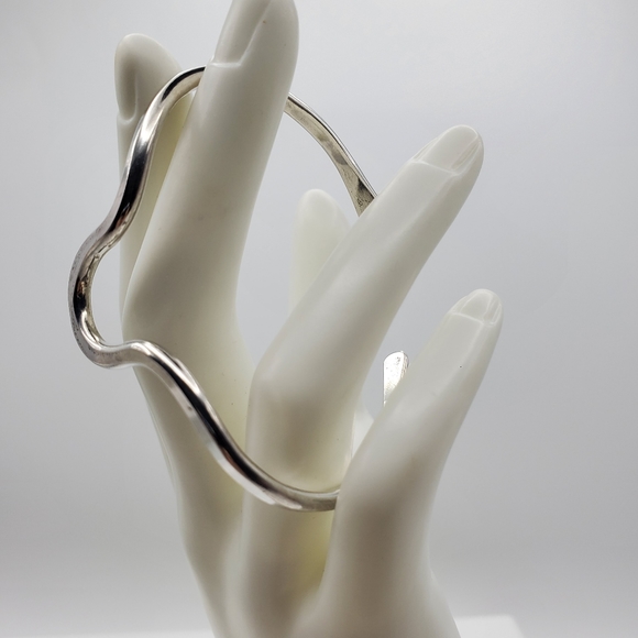 Modernist Sterling Silver Cuff 925 Bracelet Curved 15.75g Vintage Bangle - Picture 7 of 9